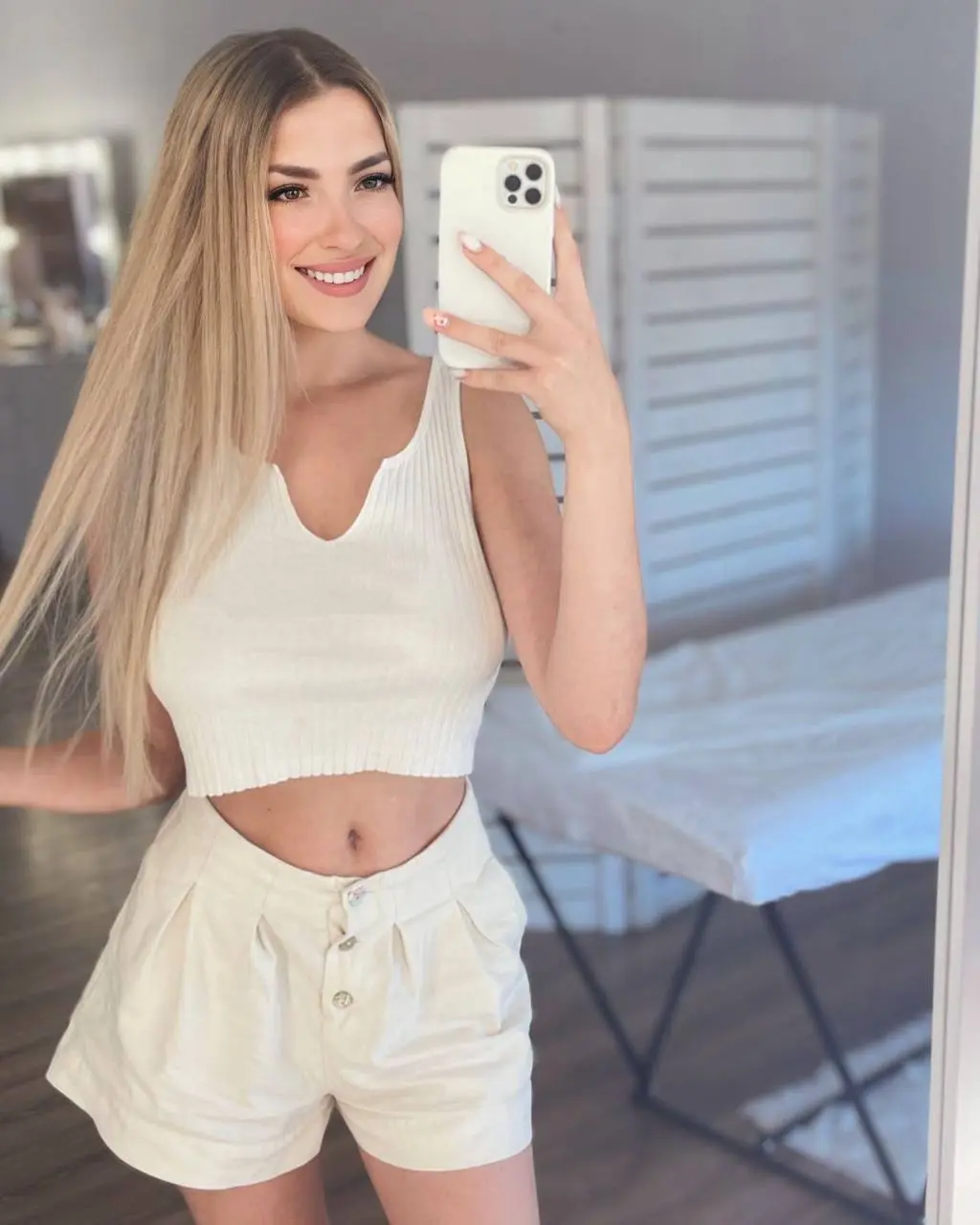 Visit Lady's Profile