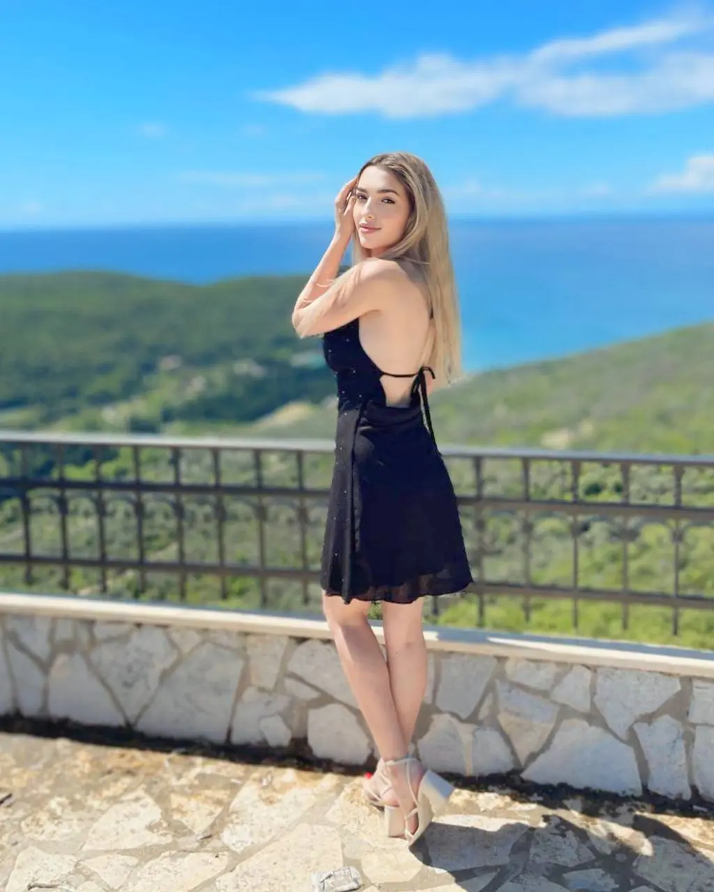 Discover Her Profile