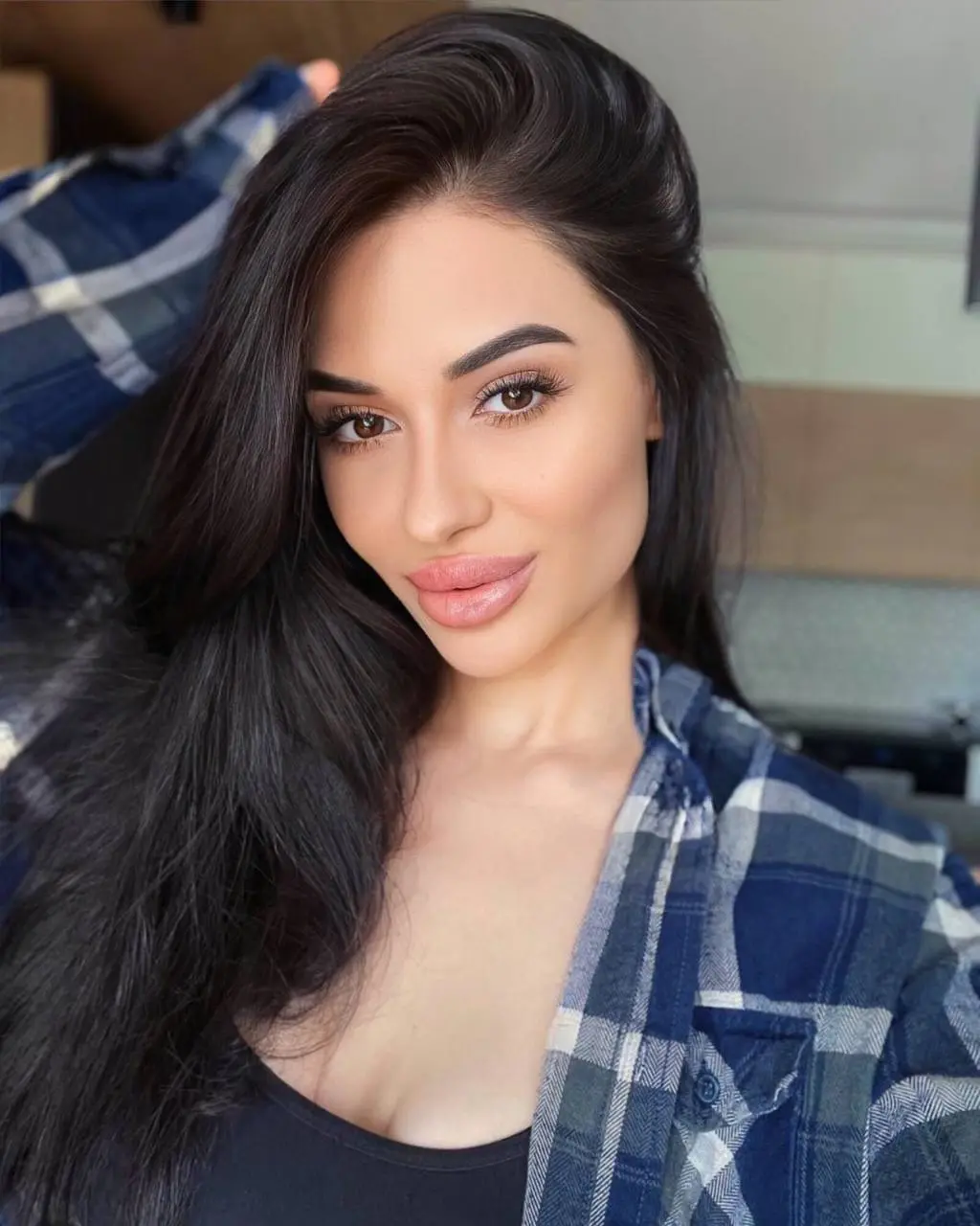 Visit Lady's Profile
