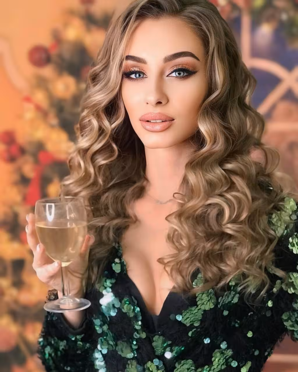 Open Woman's Profile