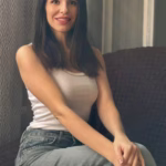 Karina rencontre femme de petite taille
