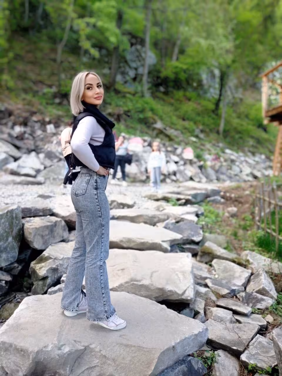 Visit Lady's Profile