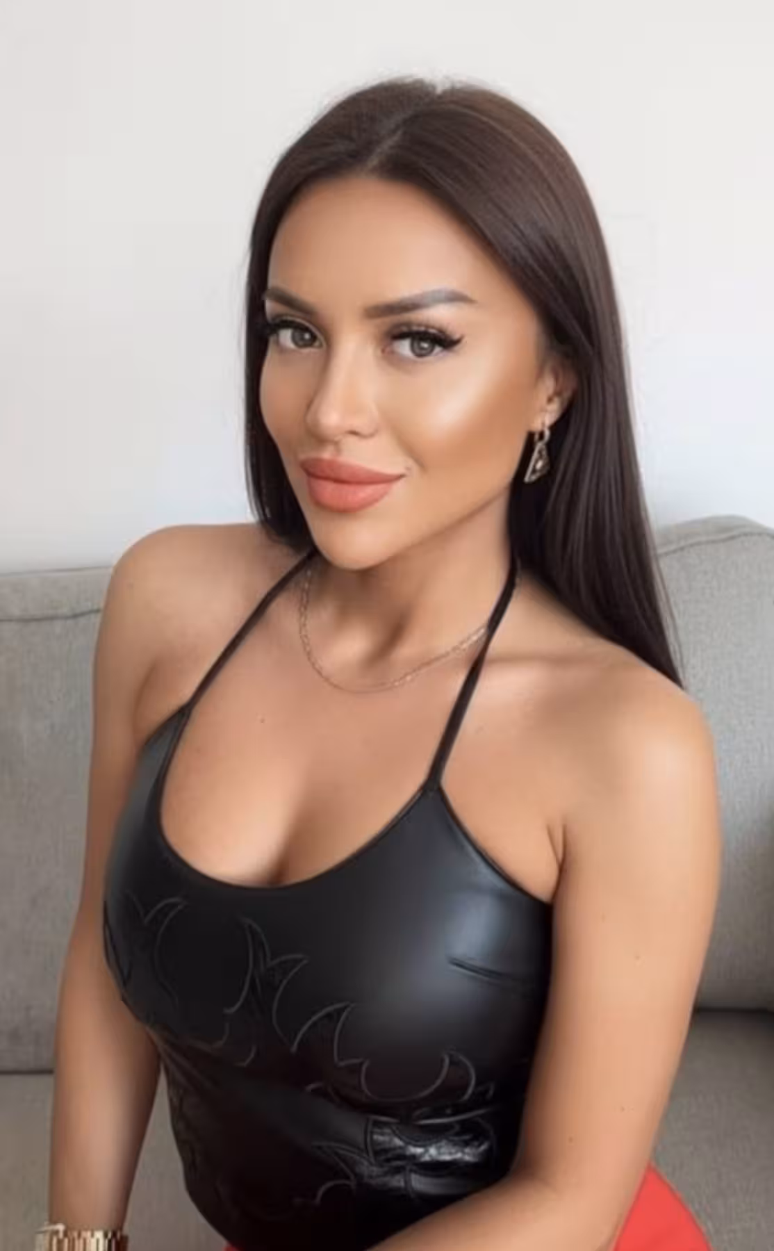 Open Woman's Profile