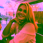 Oksana rencontre femme de petite taille