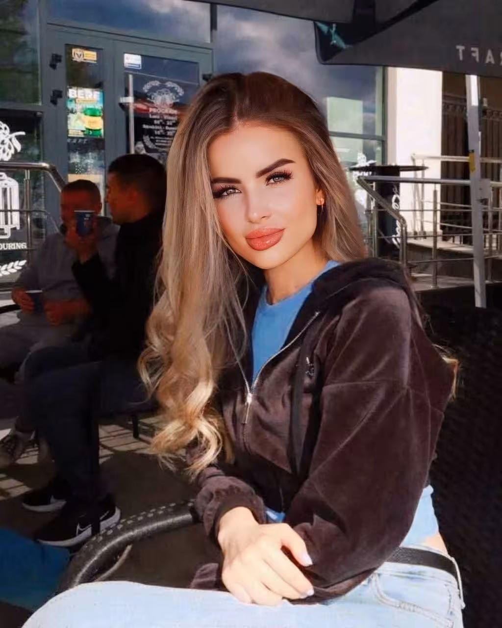 Visit Lady's Profile