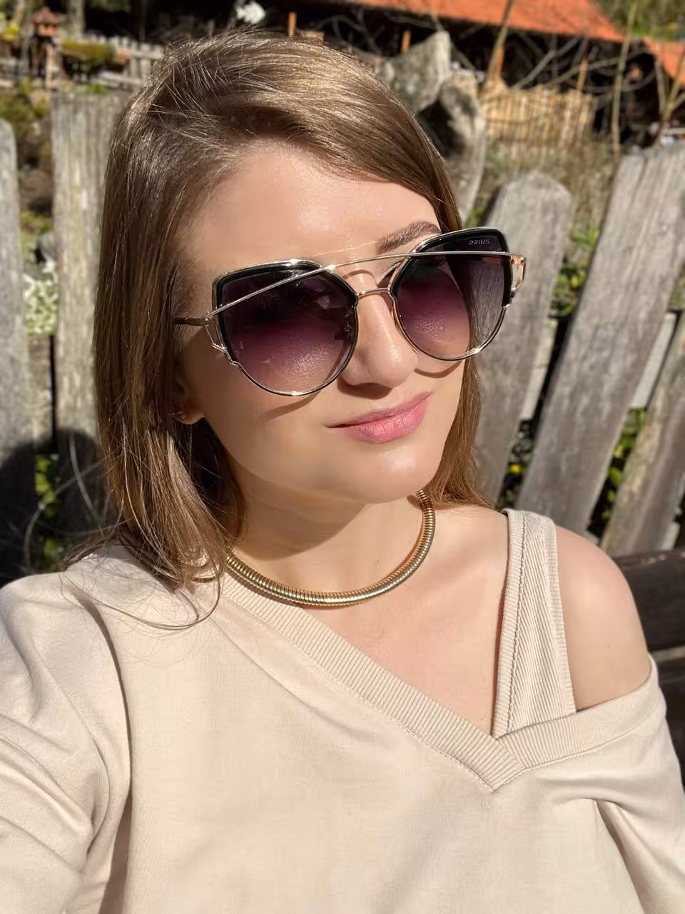 Open Woman's Profile