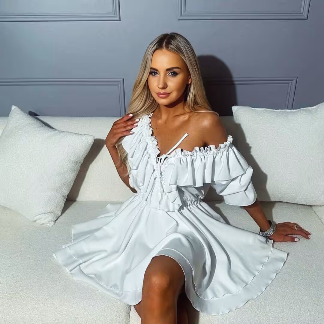 Open Woman's Profile