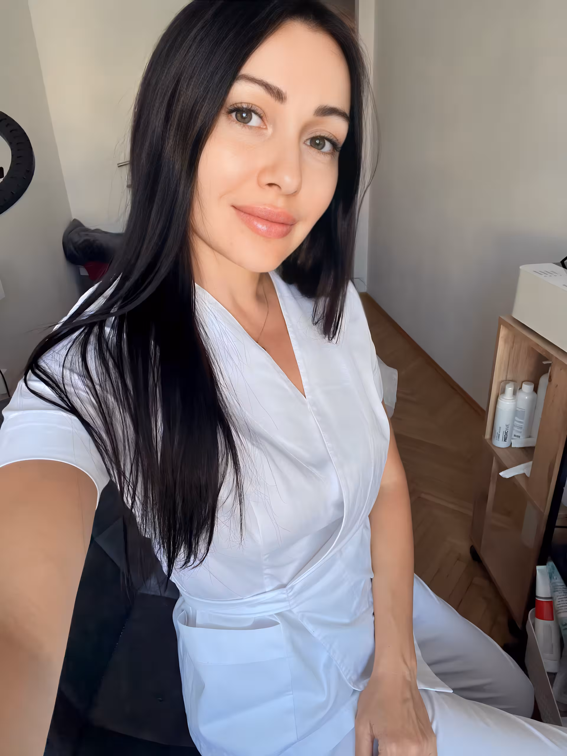 Visit Lady's Profile