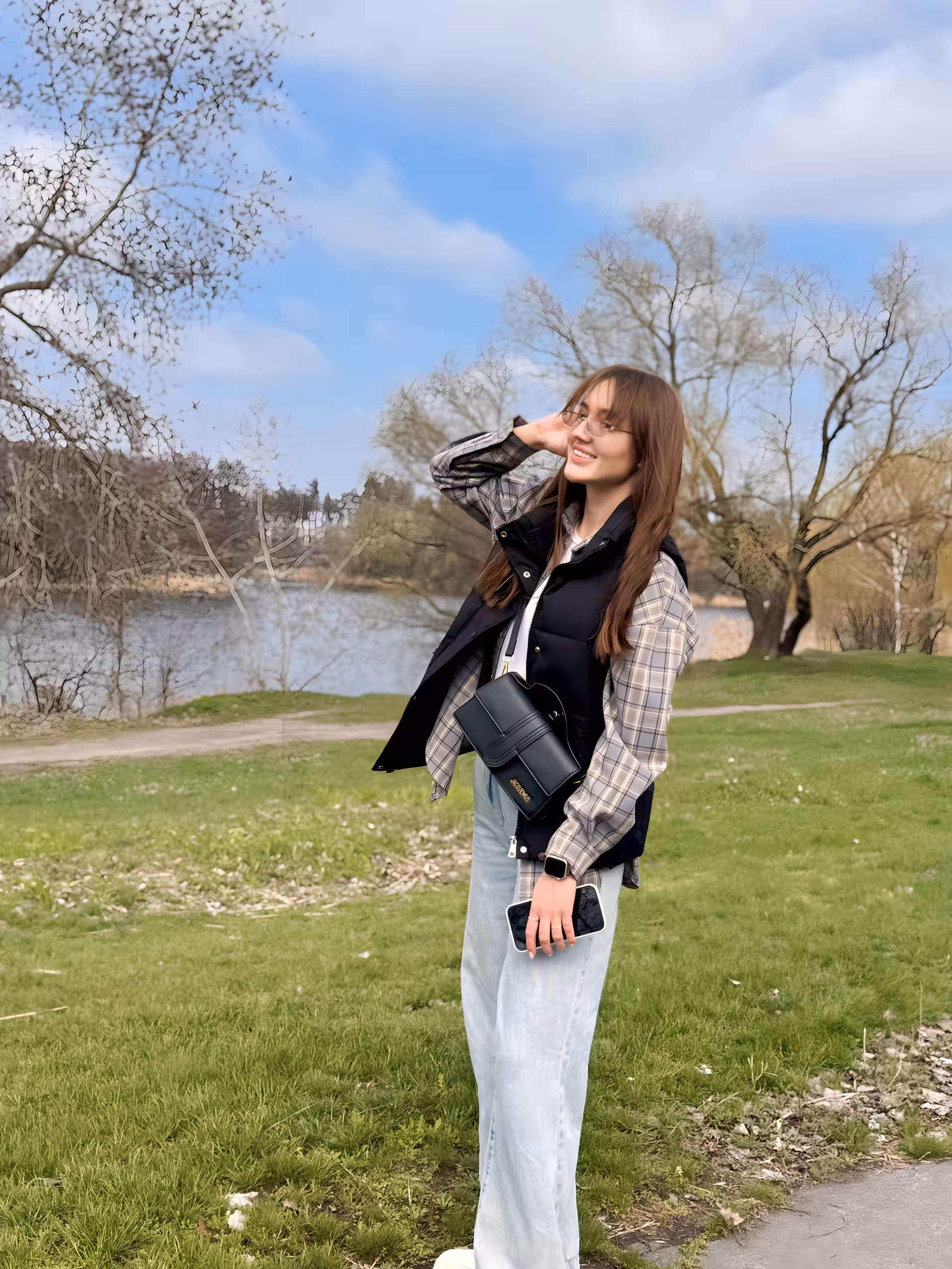 Visit Lady's Profile