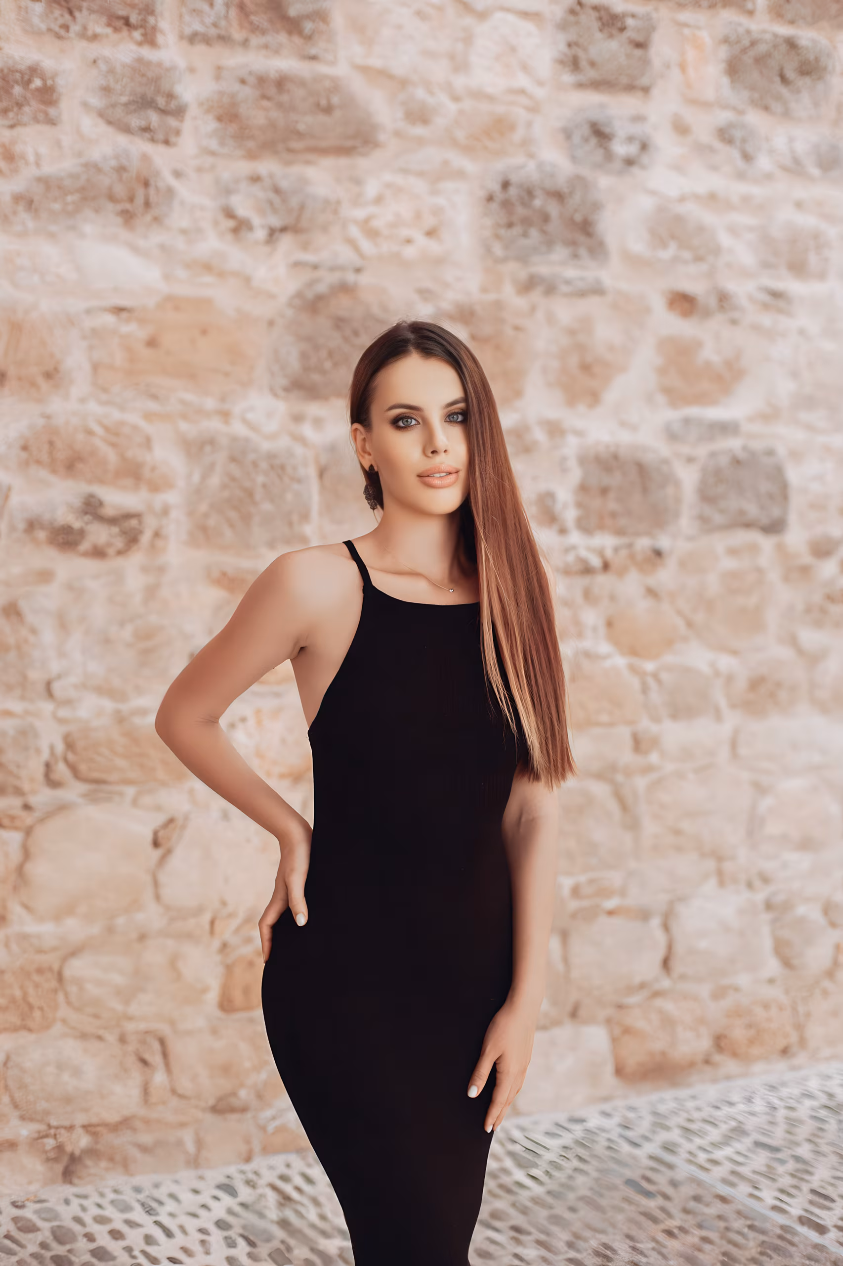Visit Lady's Profile