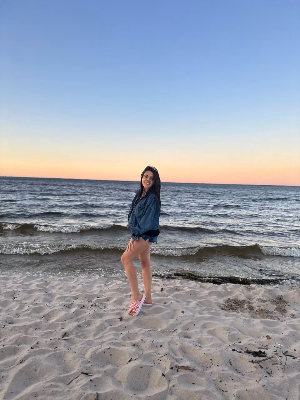 Visit Lady's Profile