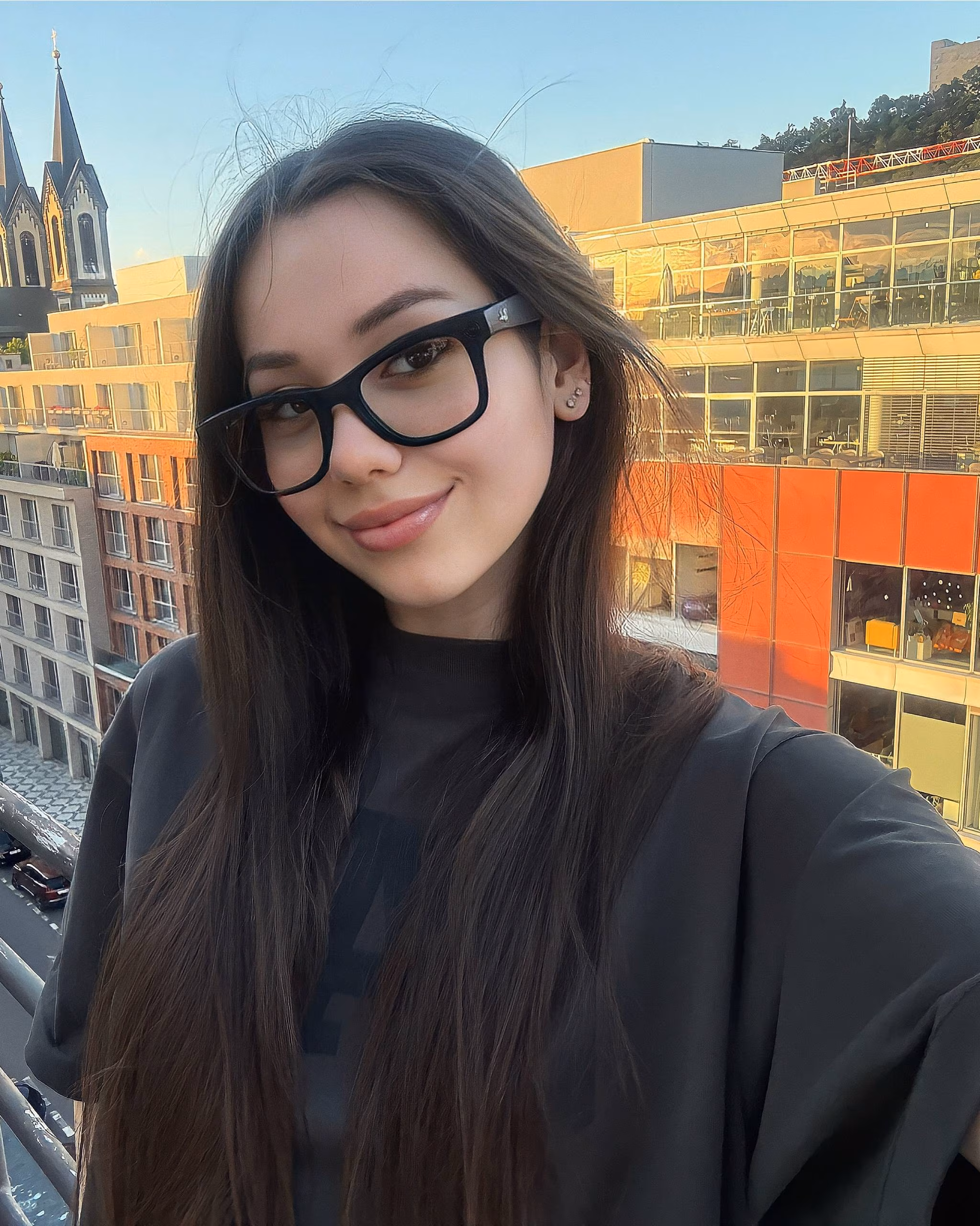 Visit Lady's Profile