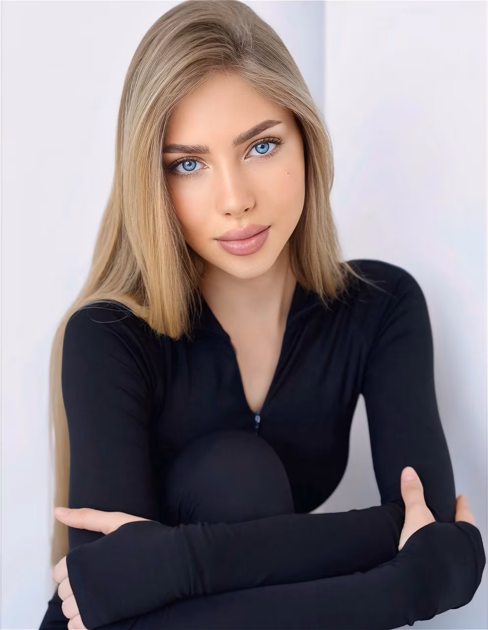 Open Woman's Profile