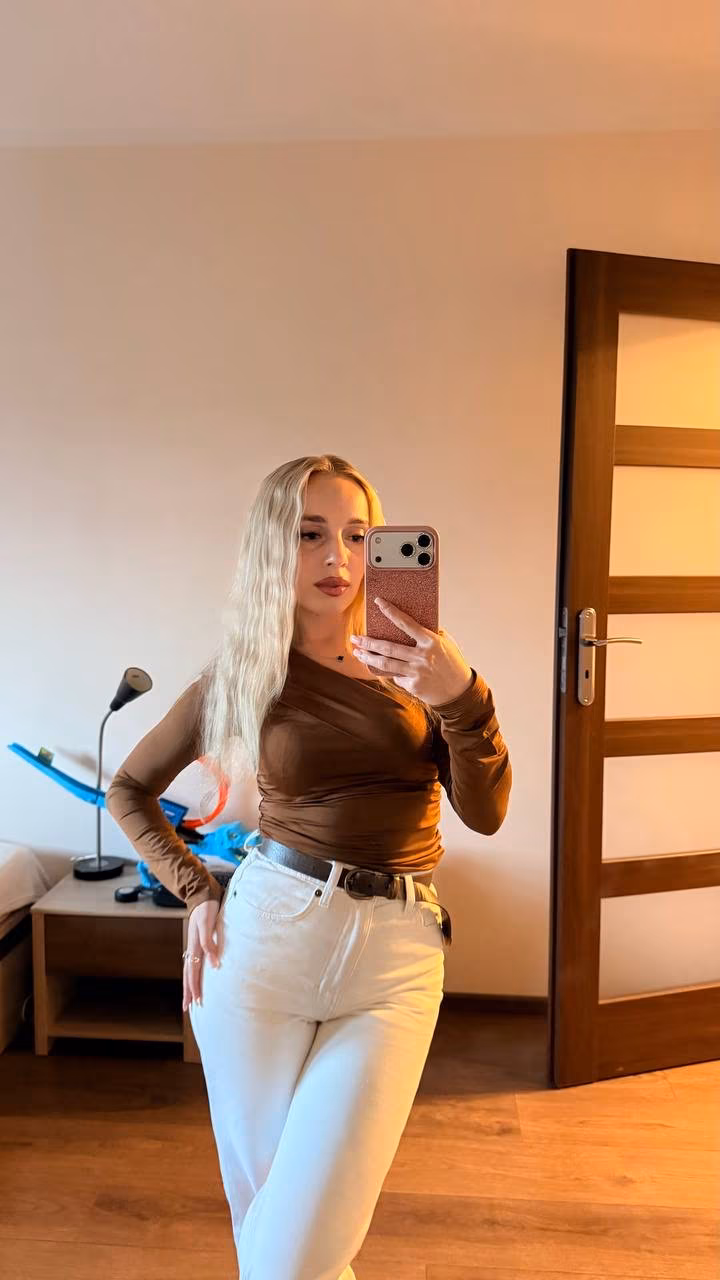 Visit Lady's Profile