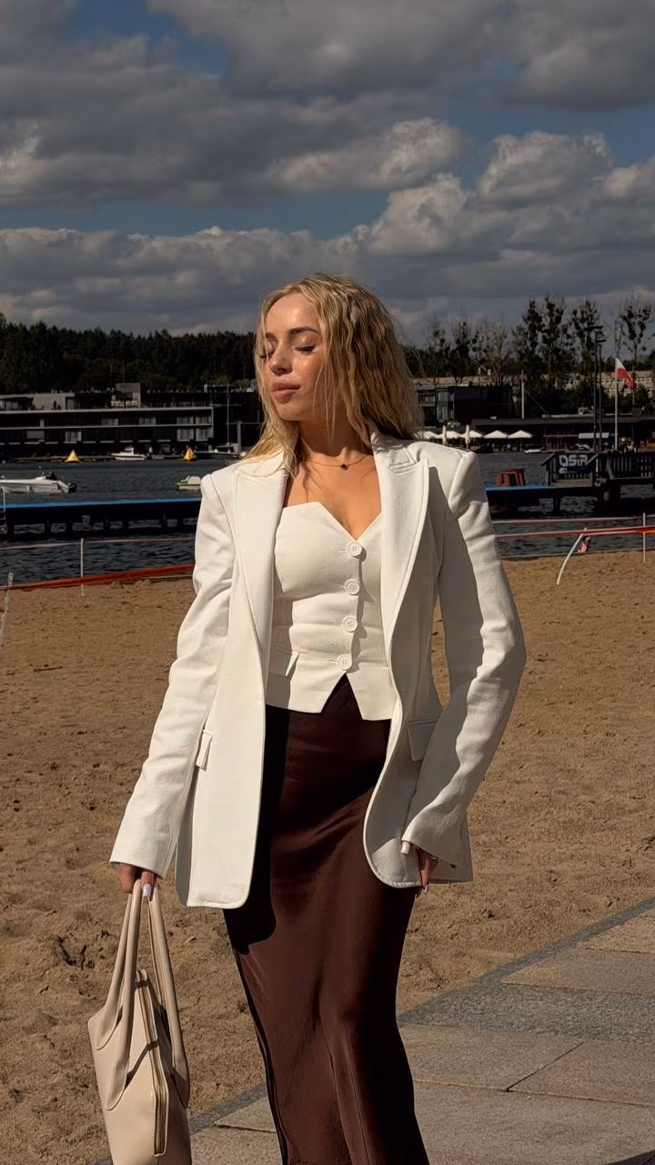 Discover Her Profile