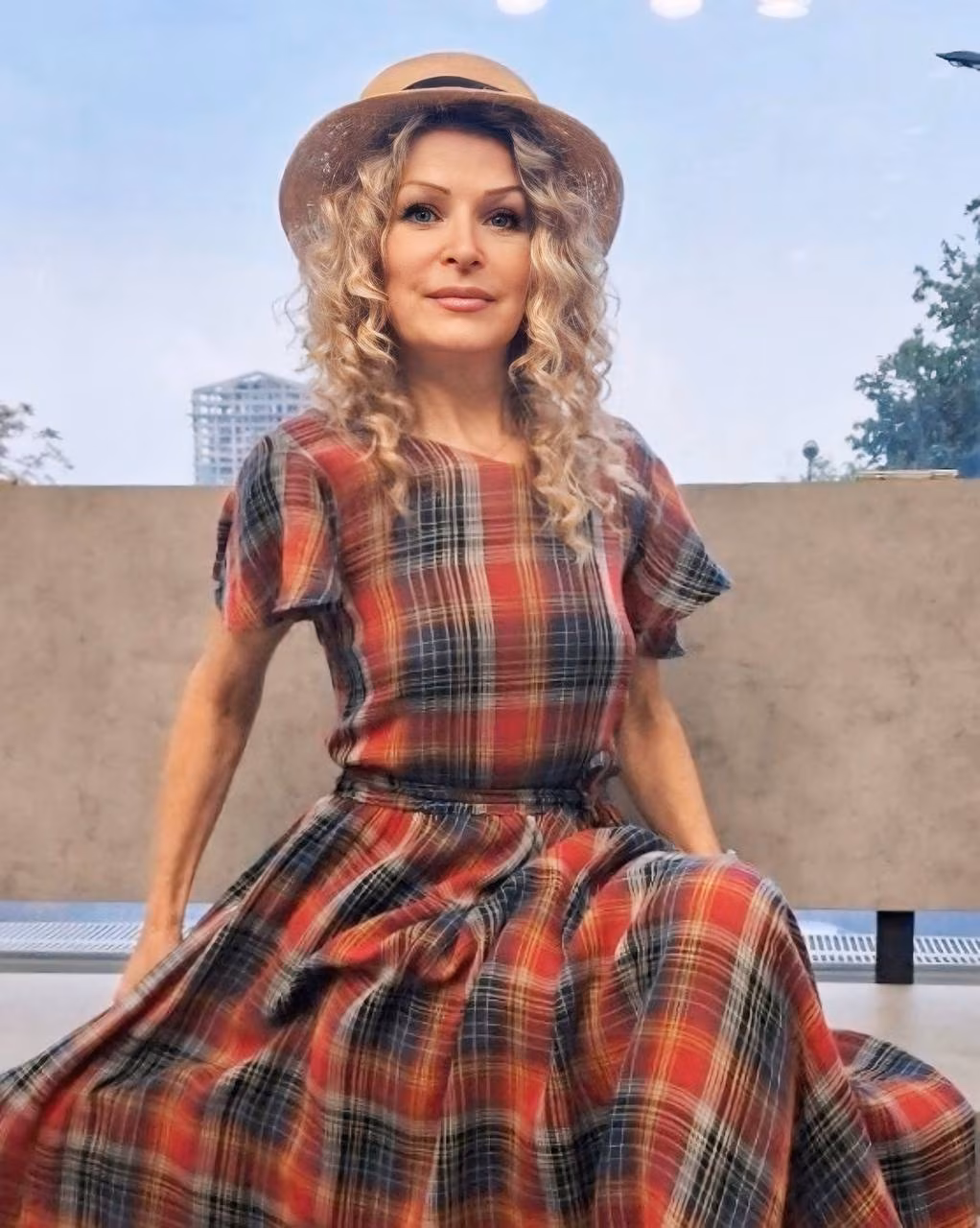 Open Woman's Profile