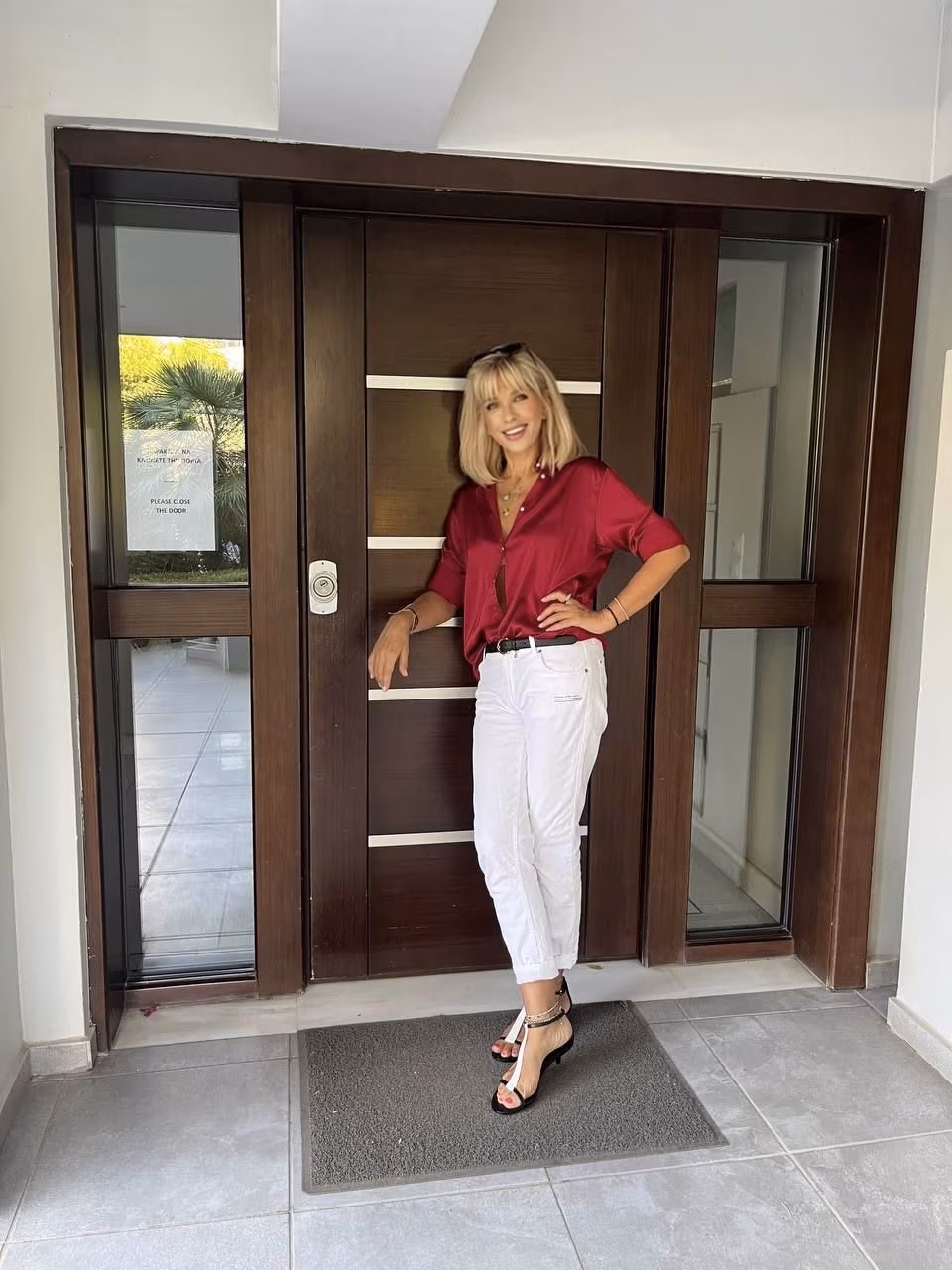 Visit Lady's Profile