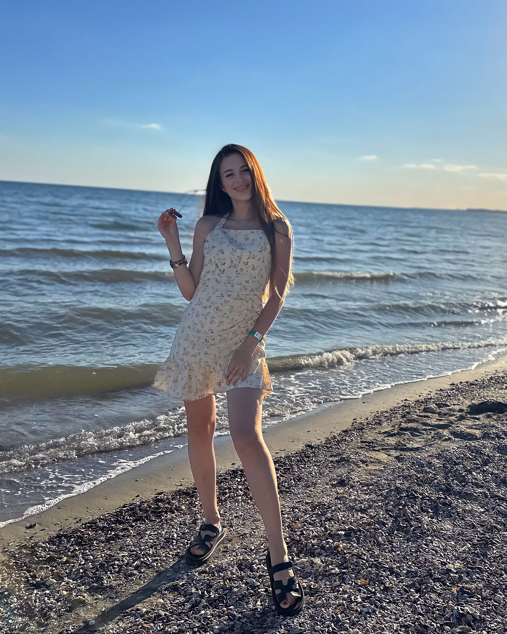 See Lady's Profile