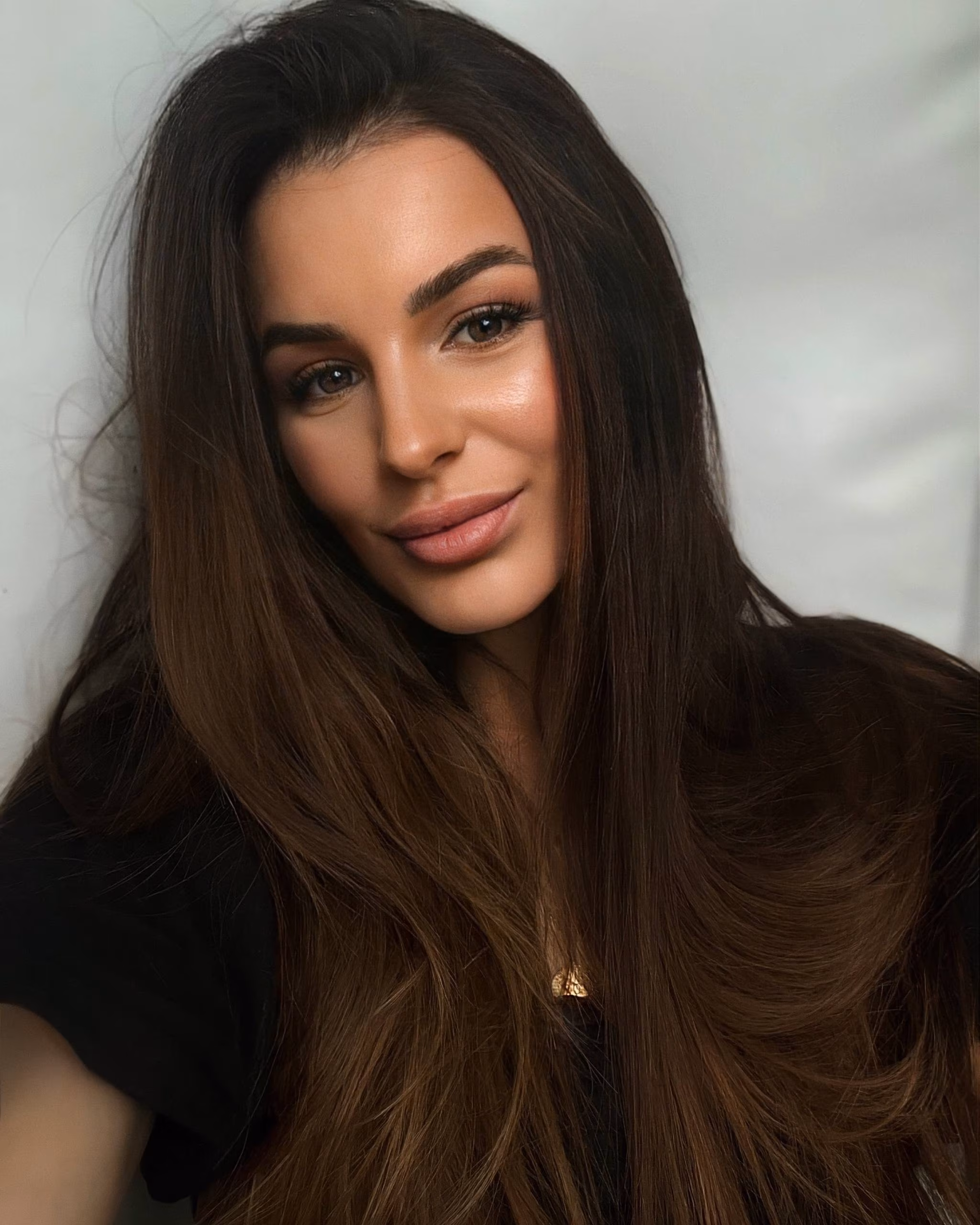 Visit Lady's Profile